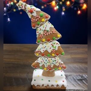 LEANING Grinch Whoville Gingerbread Tree Frosted Candy Cane Peppermint 9" New